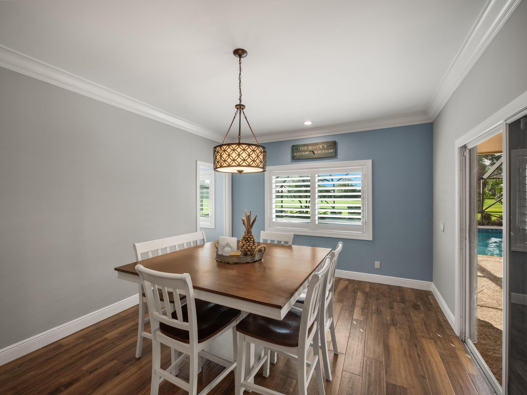 6346 SE Oakmont Place