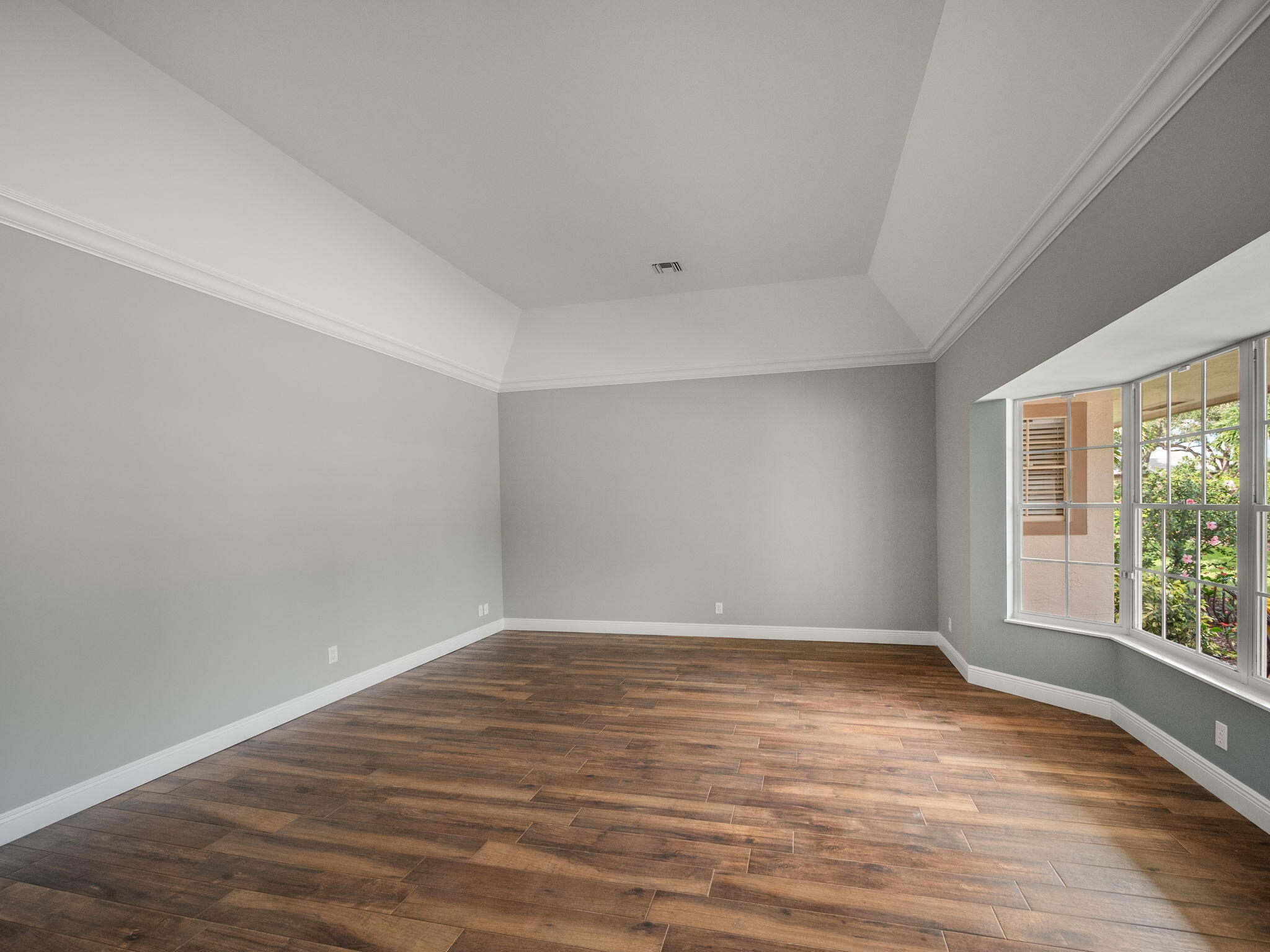 6346 SE Oakmont Place