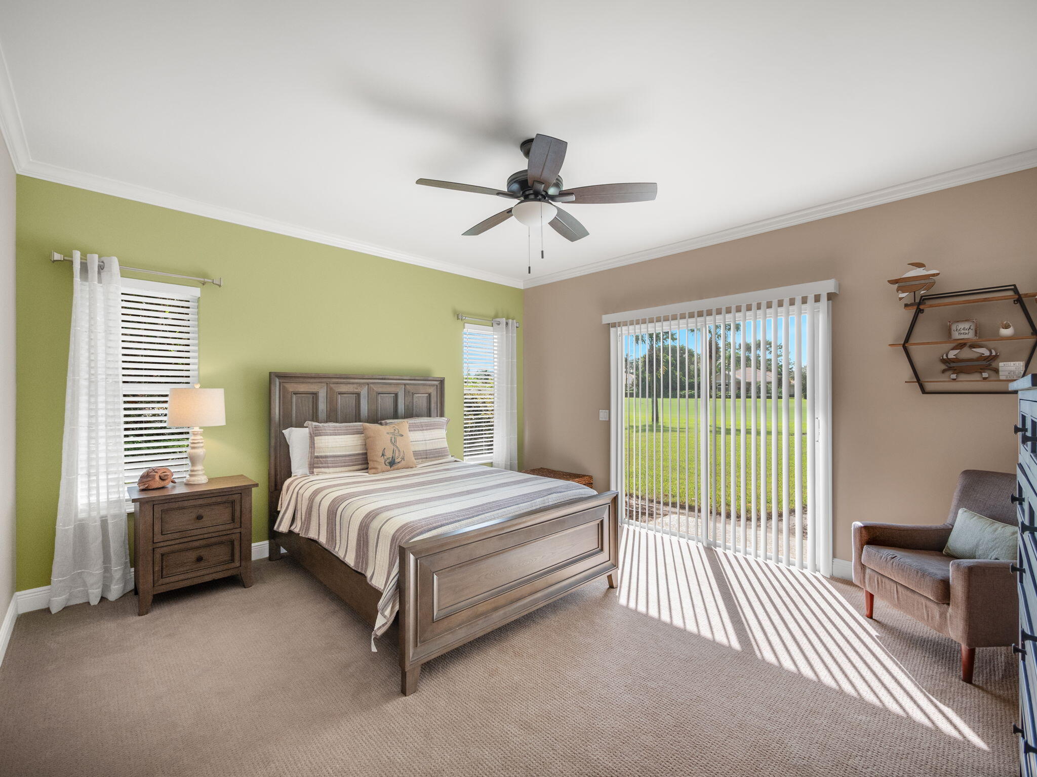 6346 SE Oakmont Place