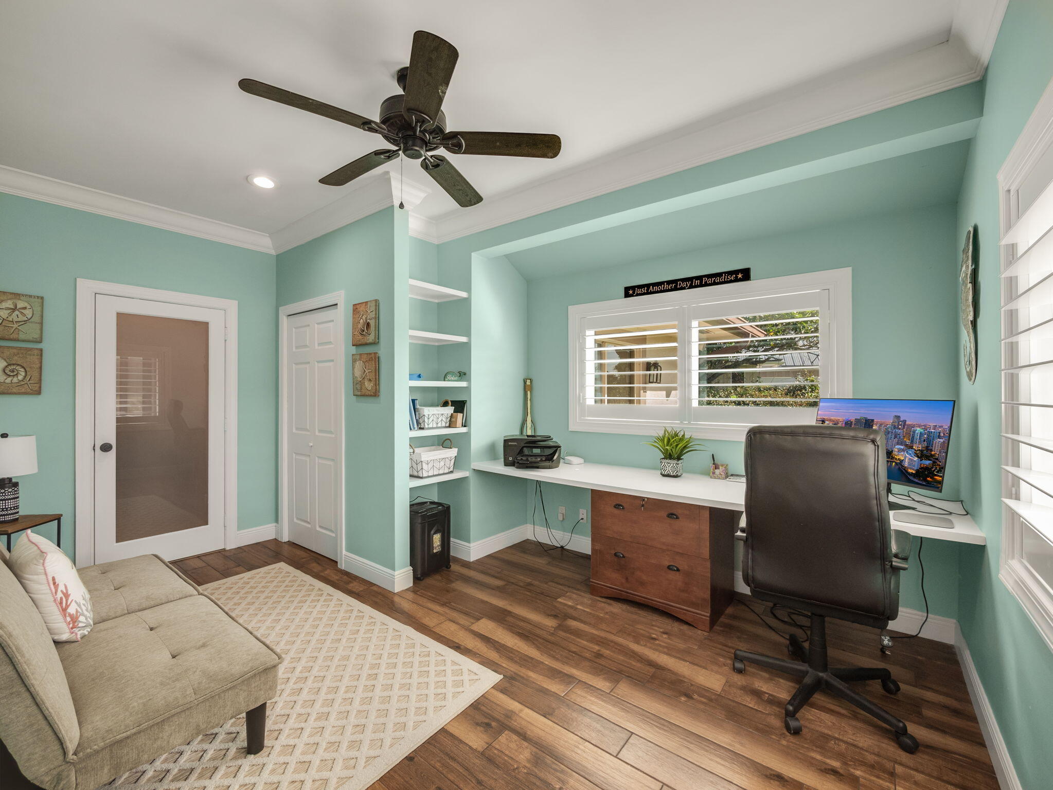 6346 SE Oakmont Place