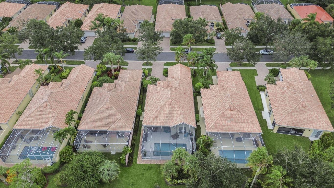 9447 SW Wedgewood Lane