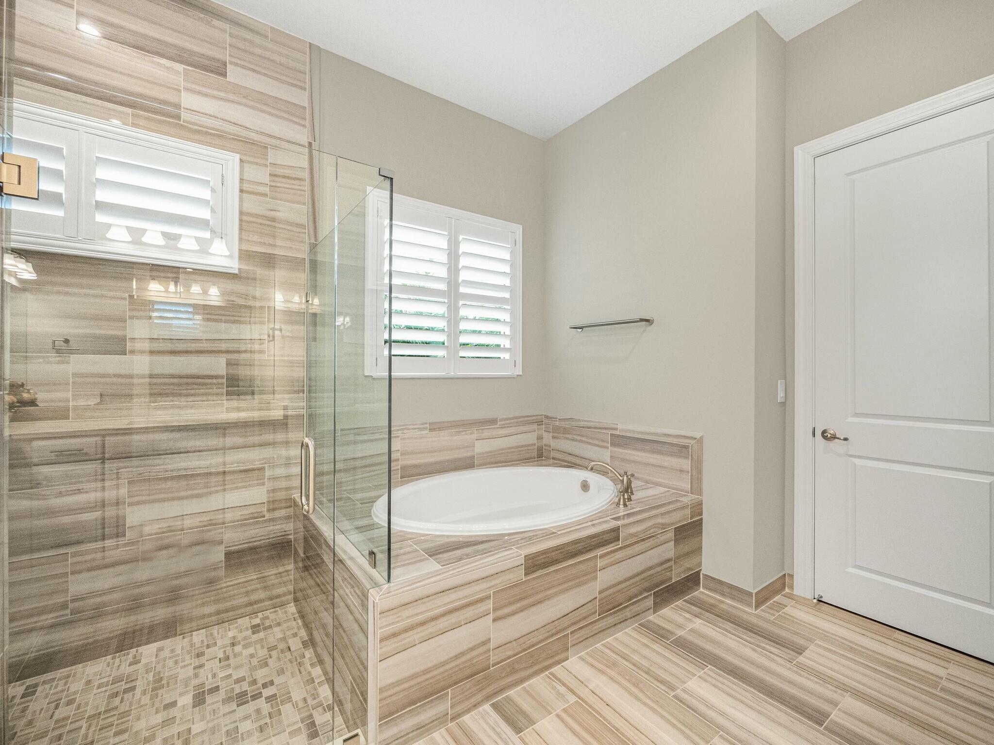 4853 SW Millbrook Lane