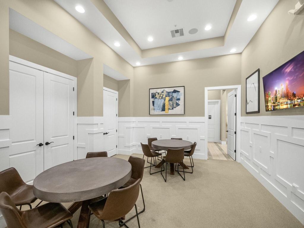 4853 SW Millbrook Lane