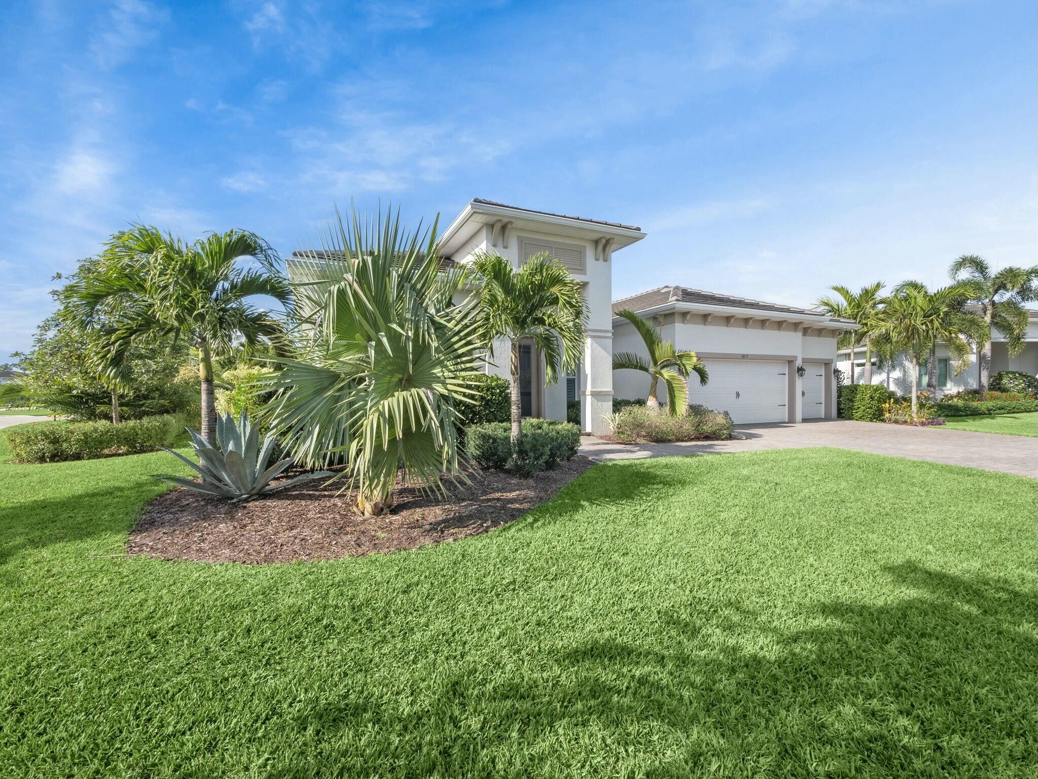 4853 SW Millbrook Lane