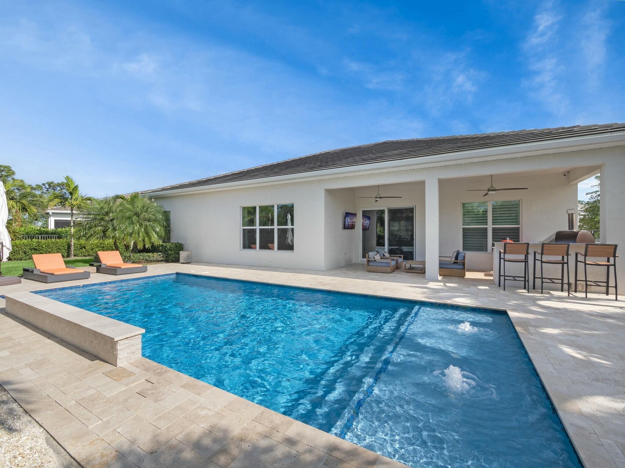 4853 SW Millbrook Lane