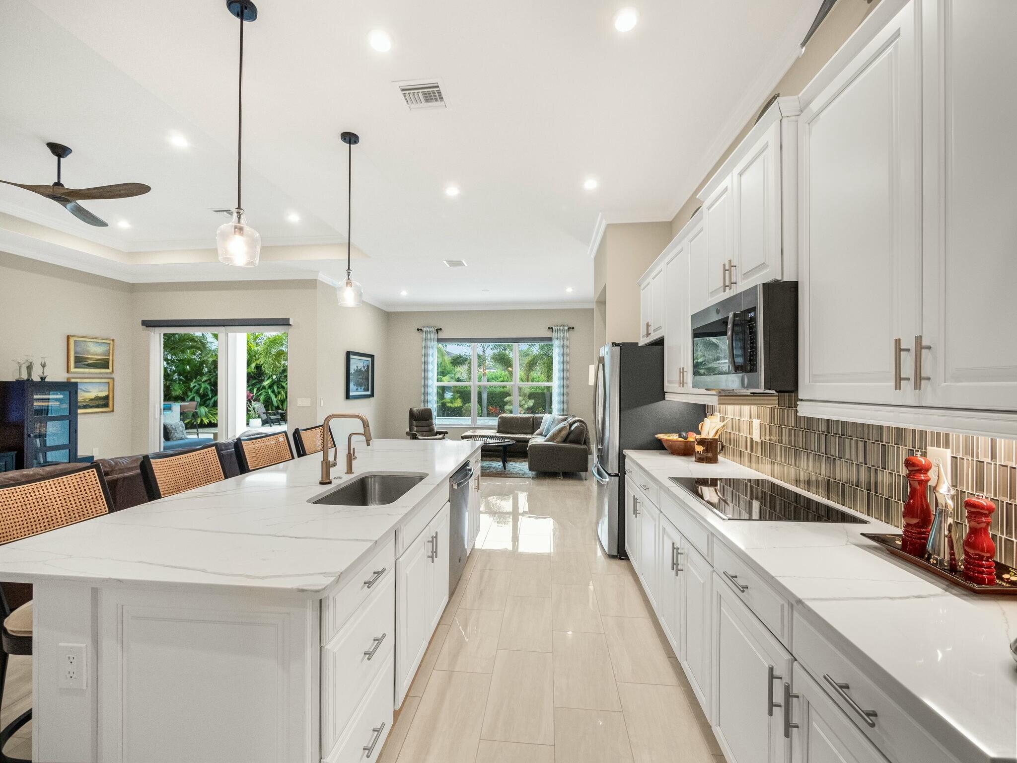 4853 SW Millbrook Lane