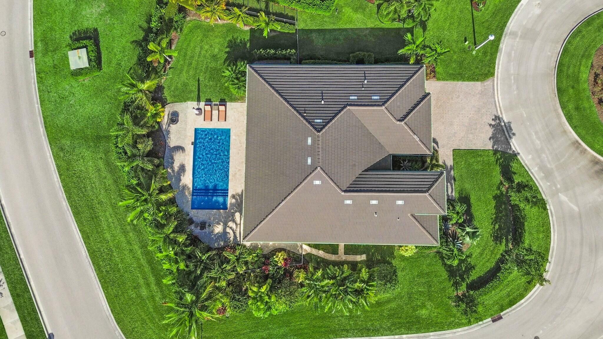 4853 SW Millbrook Lane