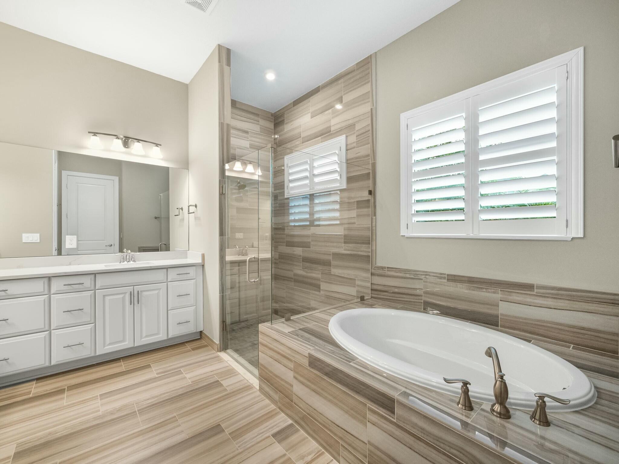 4853 SW Millbrook Lane