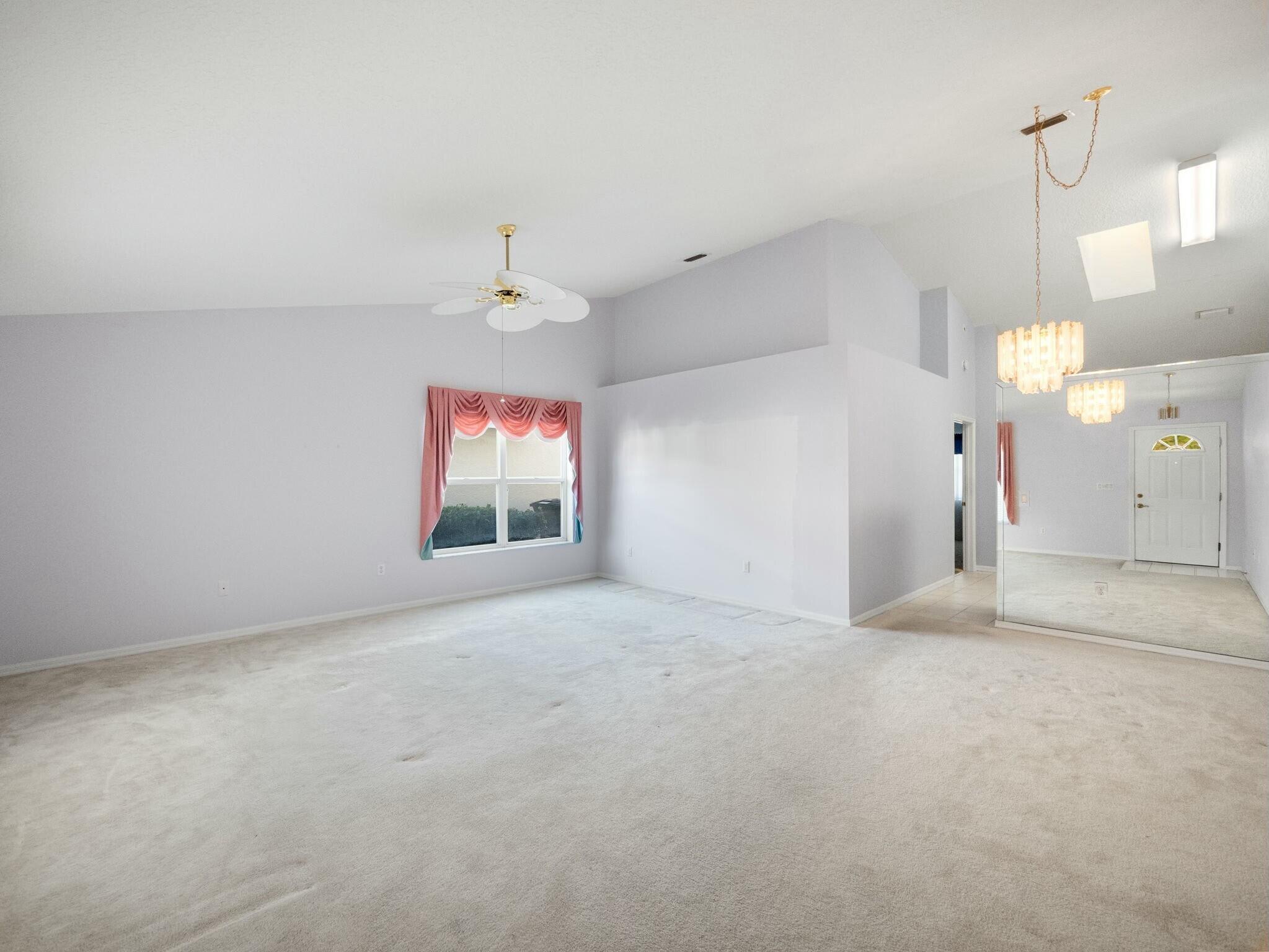 339 NW Tuscany Way