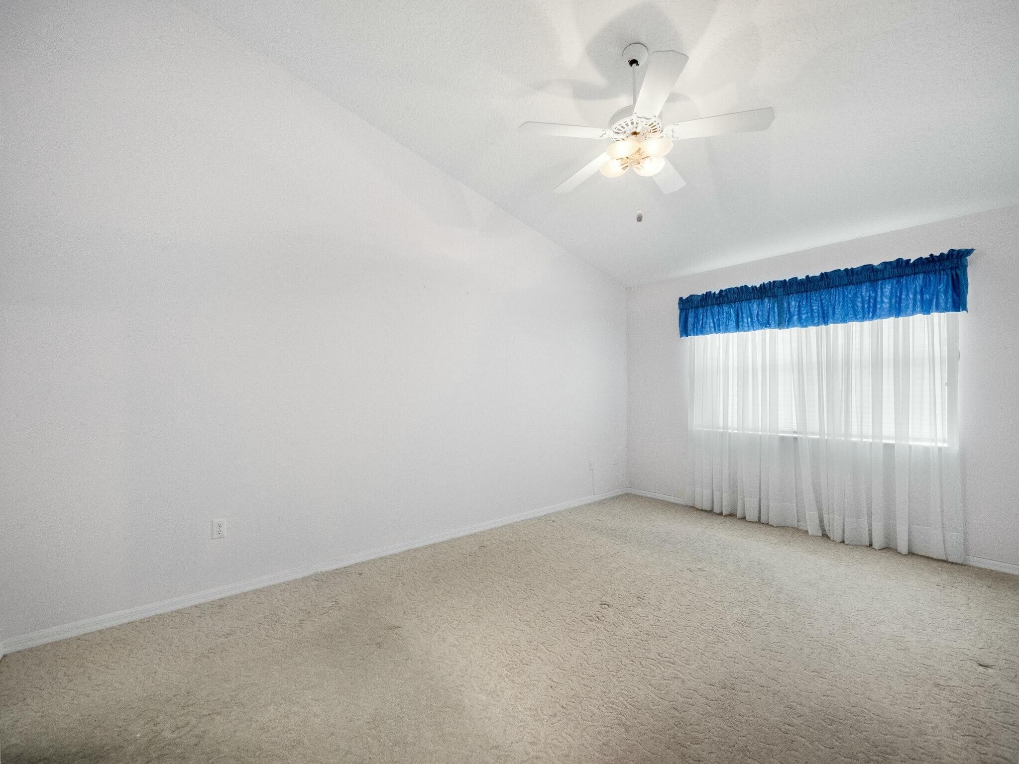 339 NW Tuscany Way