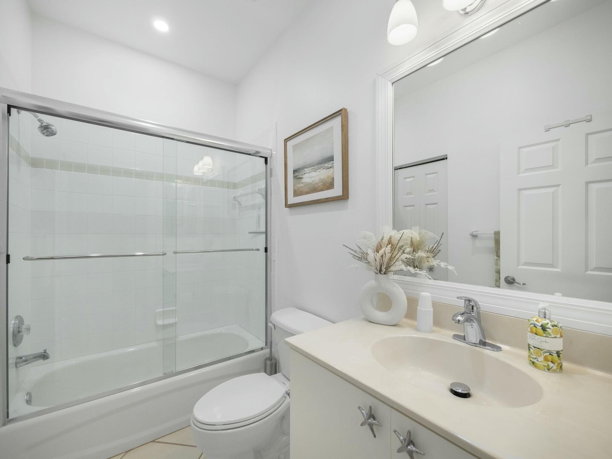 392 NW Granville Street