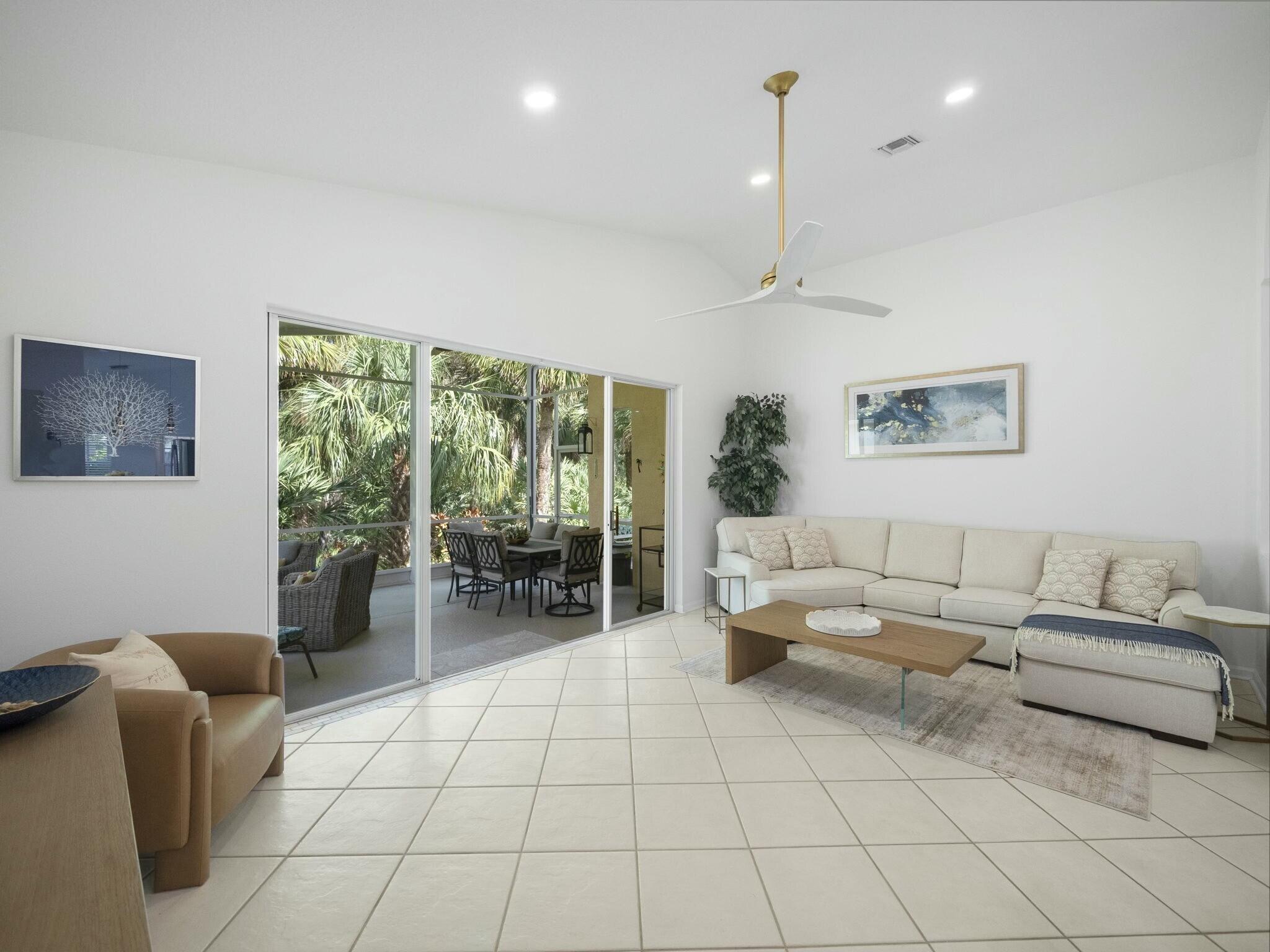 392 NW Granville Street