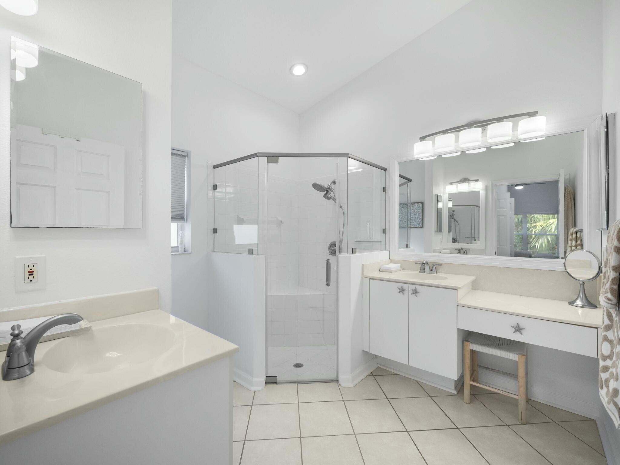 392 NW Granville Street