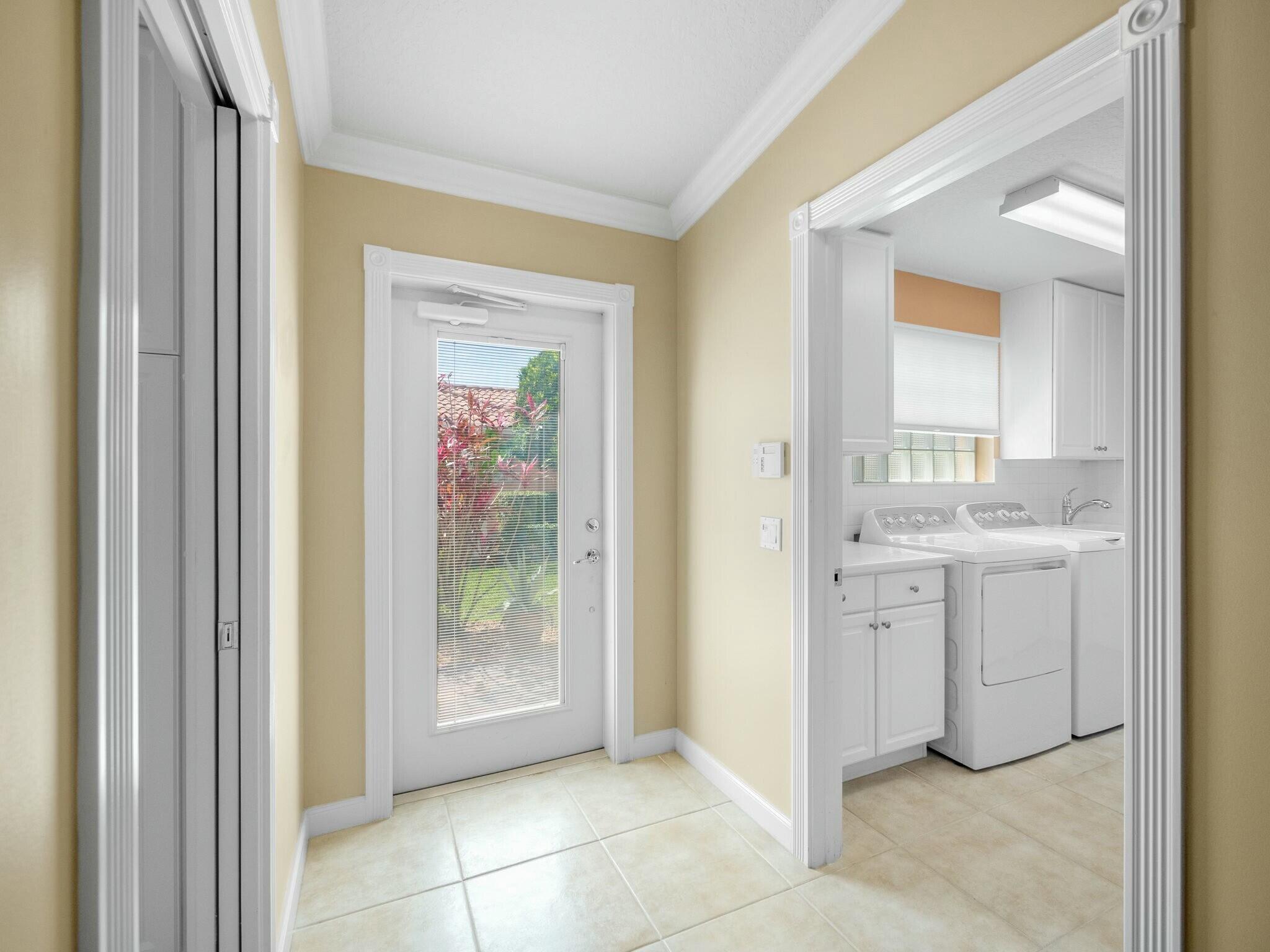 10458 SW Stratton Drive