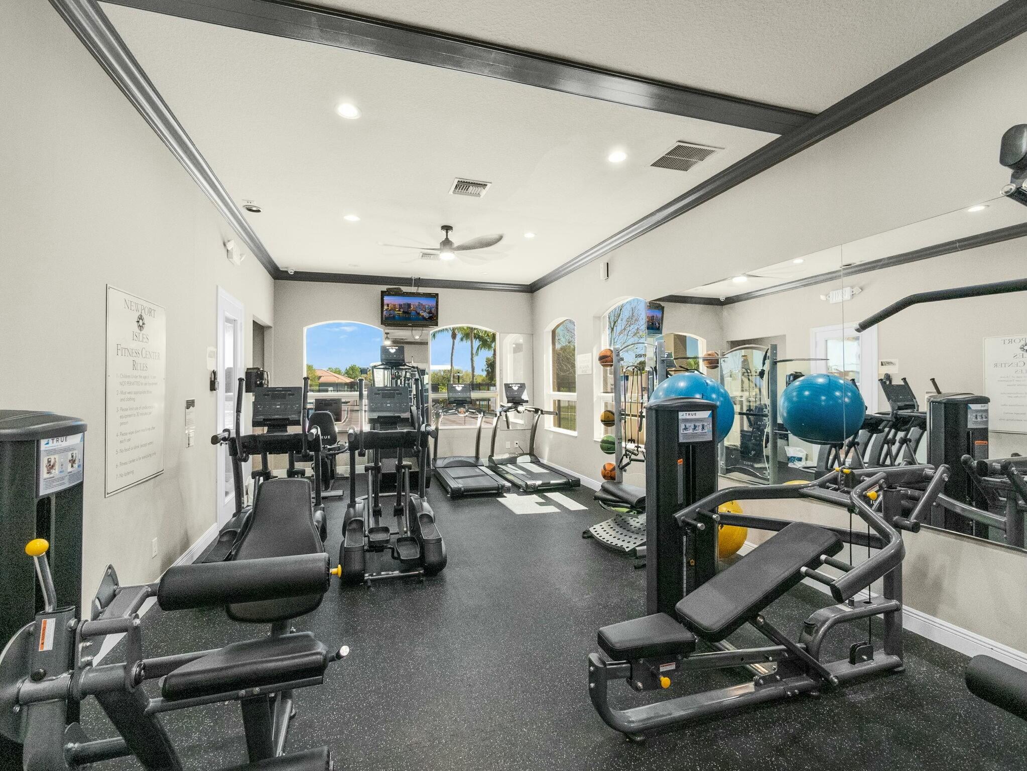 2185 SW Rockport Road