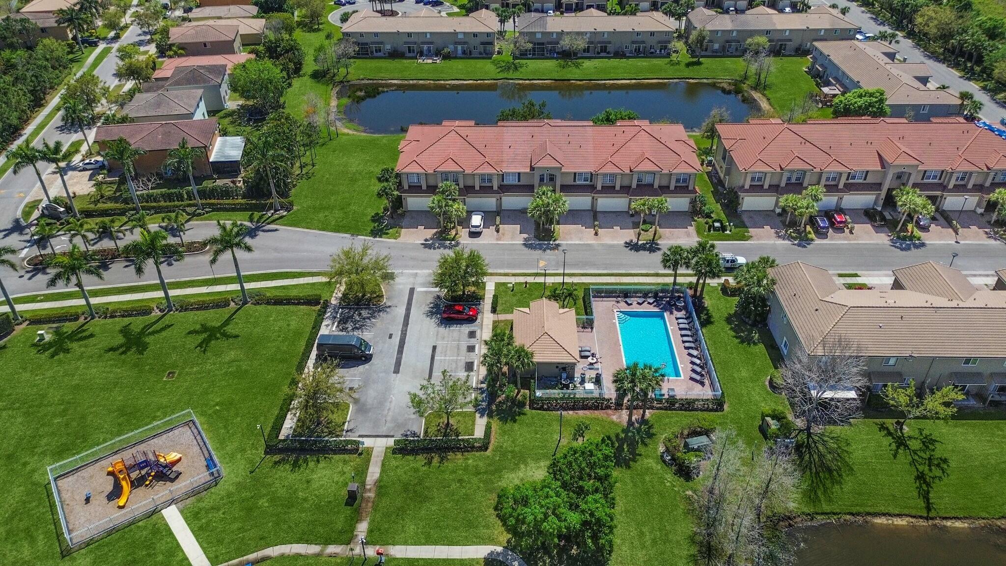 2185 SW Rockport Road