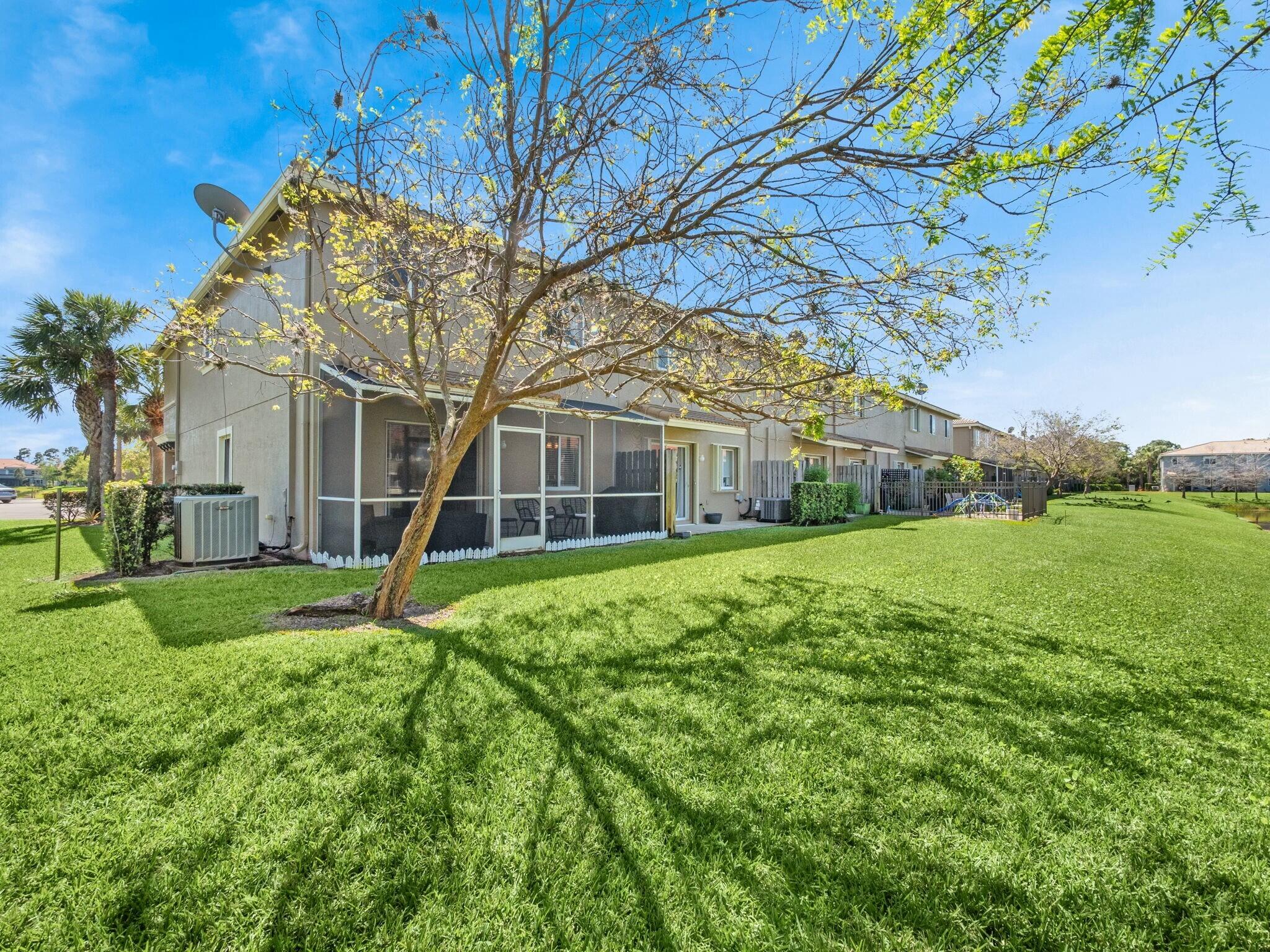 2185 SW Rockport Road