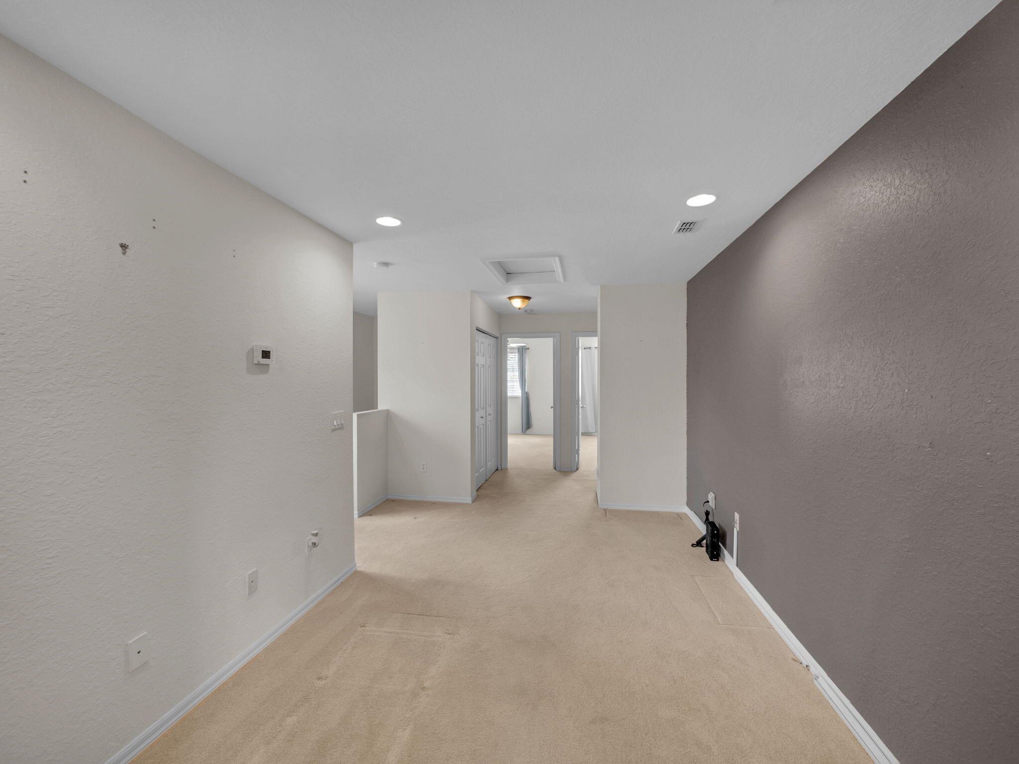 2185 SW Rockport Road