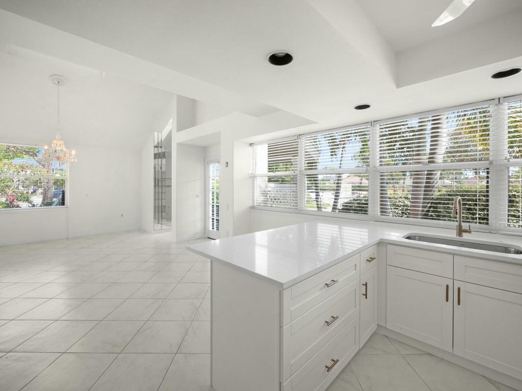 3642 SW Sunset Trace Circle