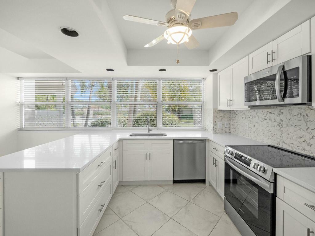 3642 SW Sunset Trace Circle