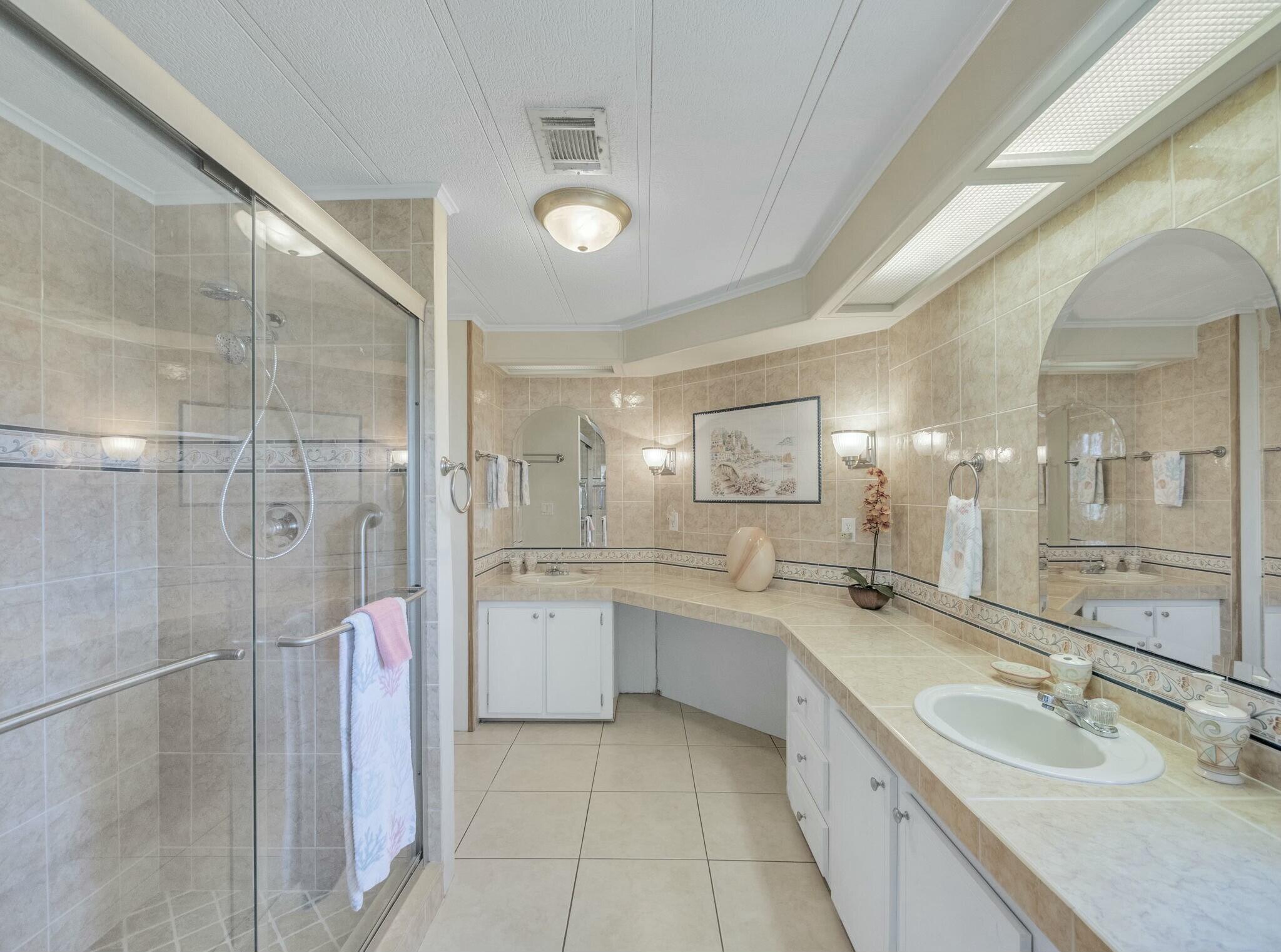 2661 SW Toronado Trail