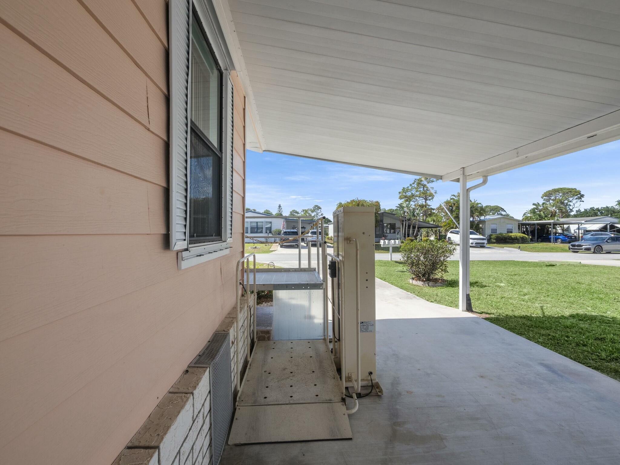 2661 SW Toronado Trail