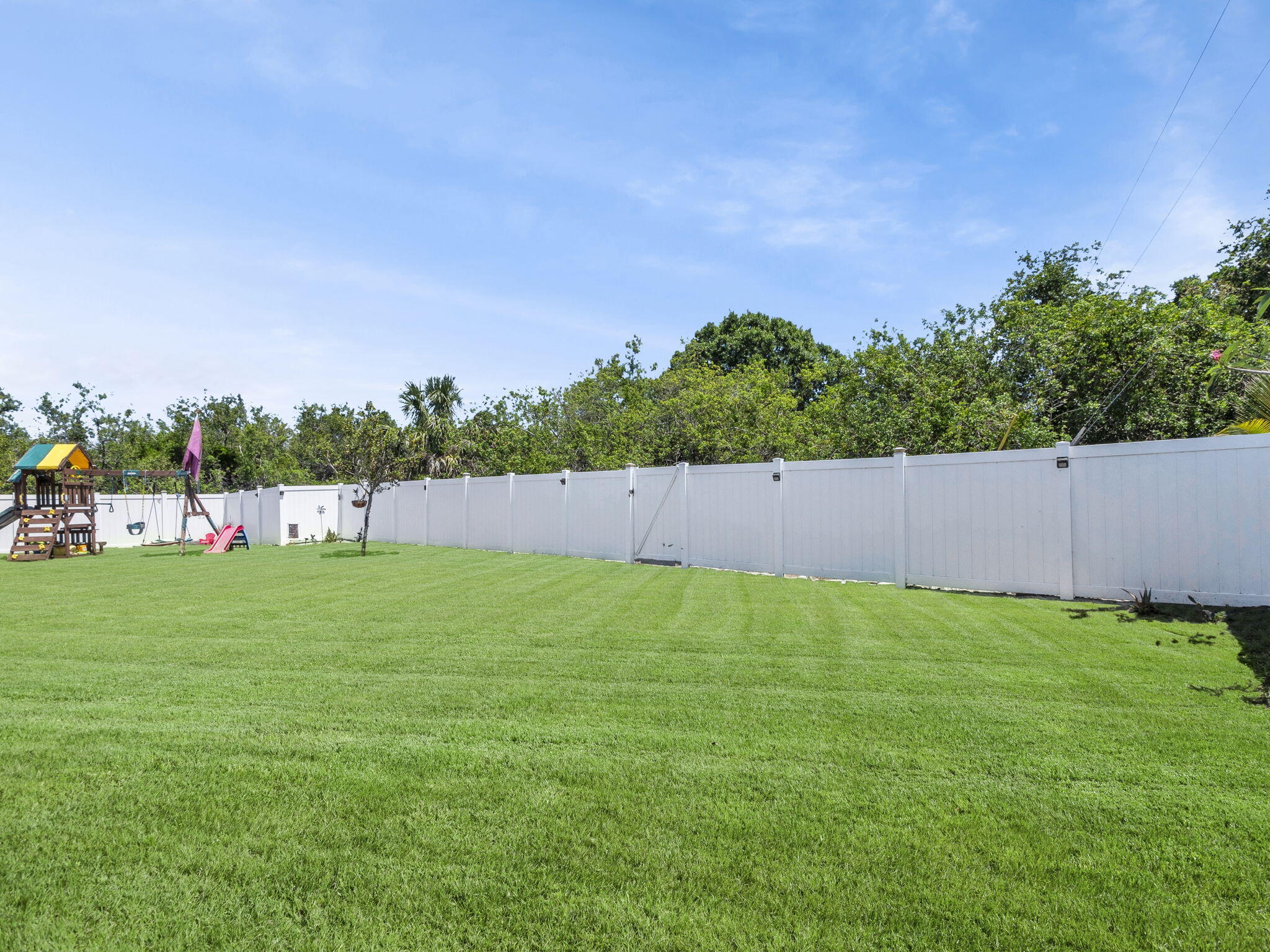 4201 SW Yalta Street