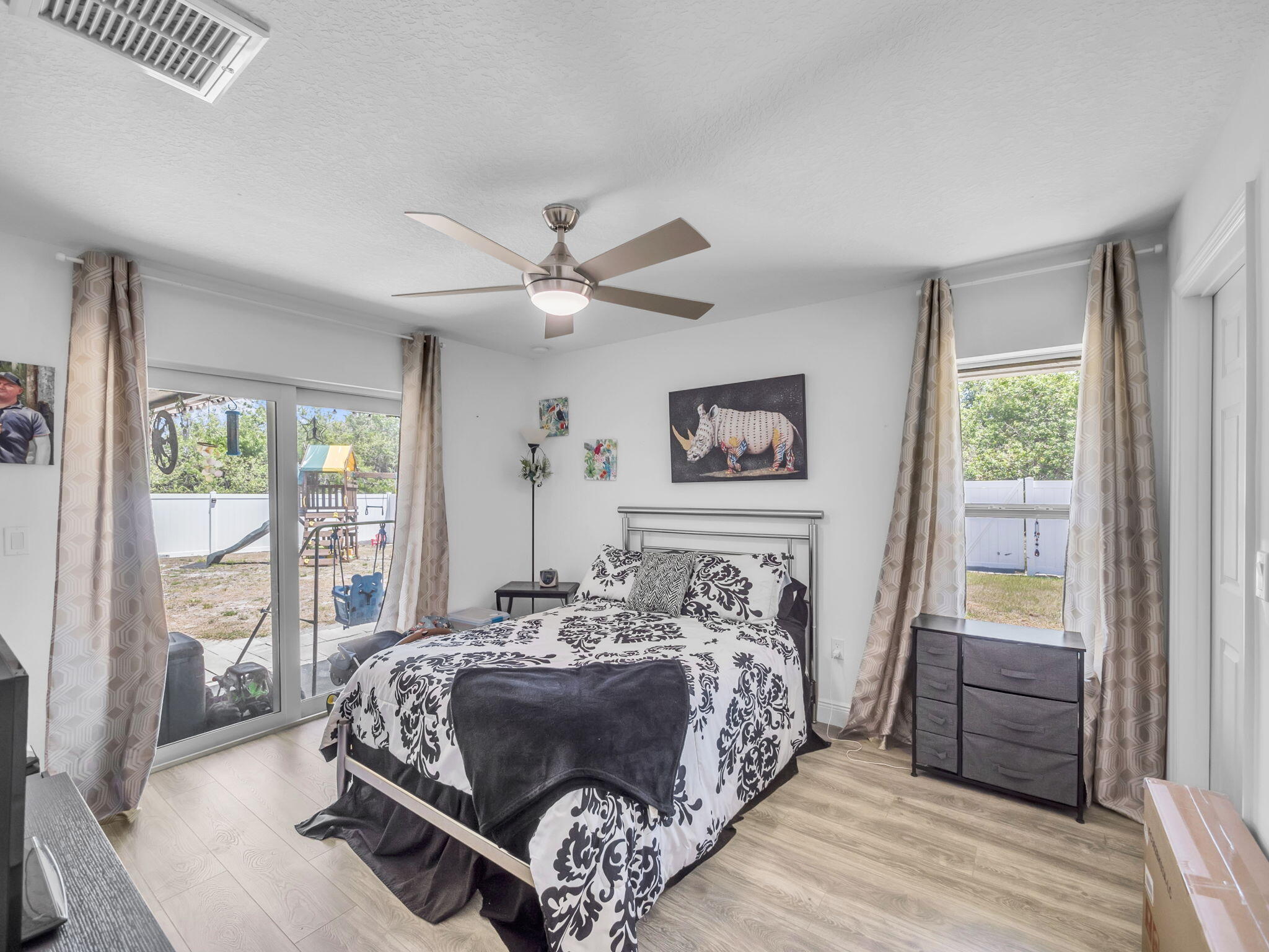 4201 SW Yalta Street