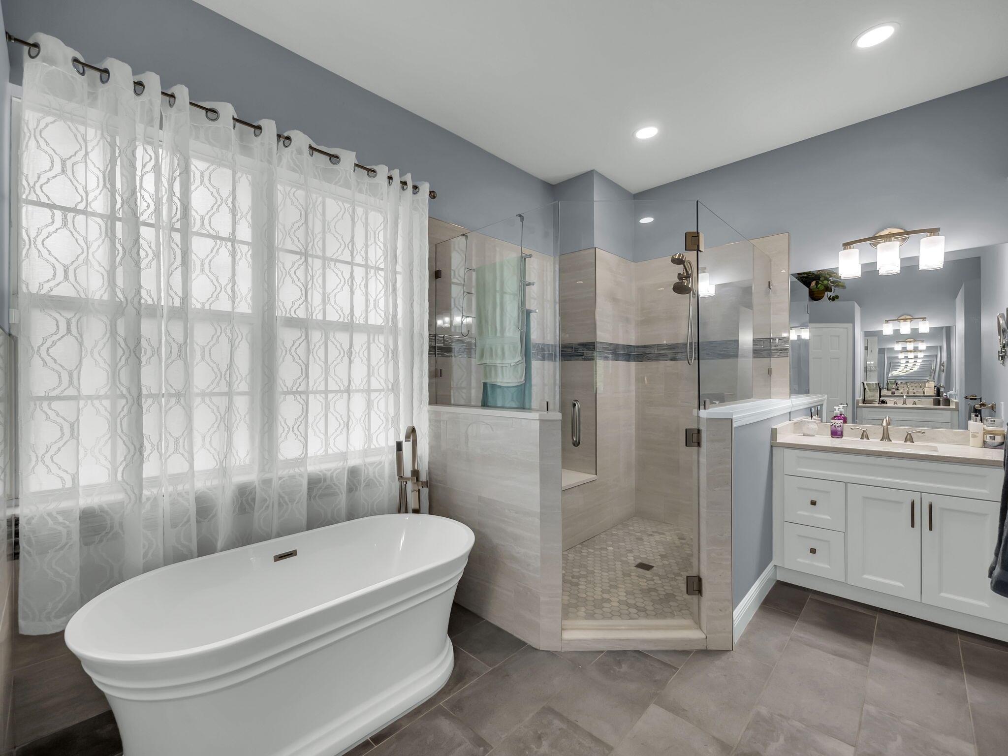 7701 Silver Oak Drive