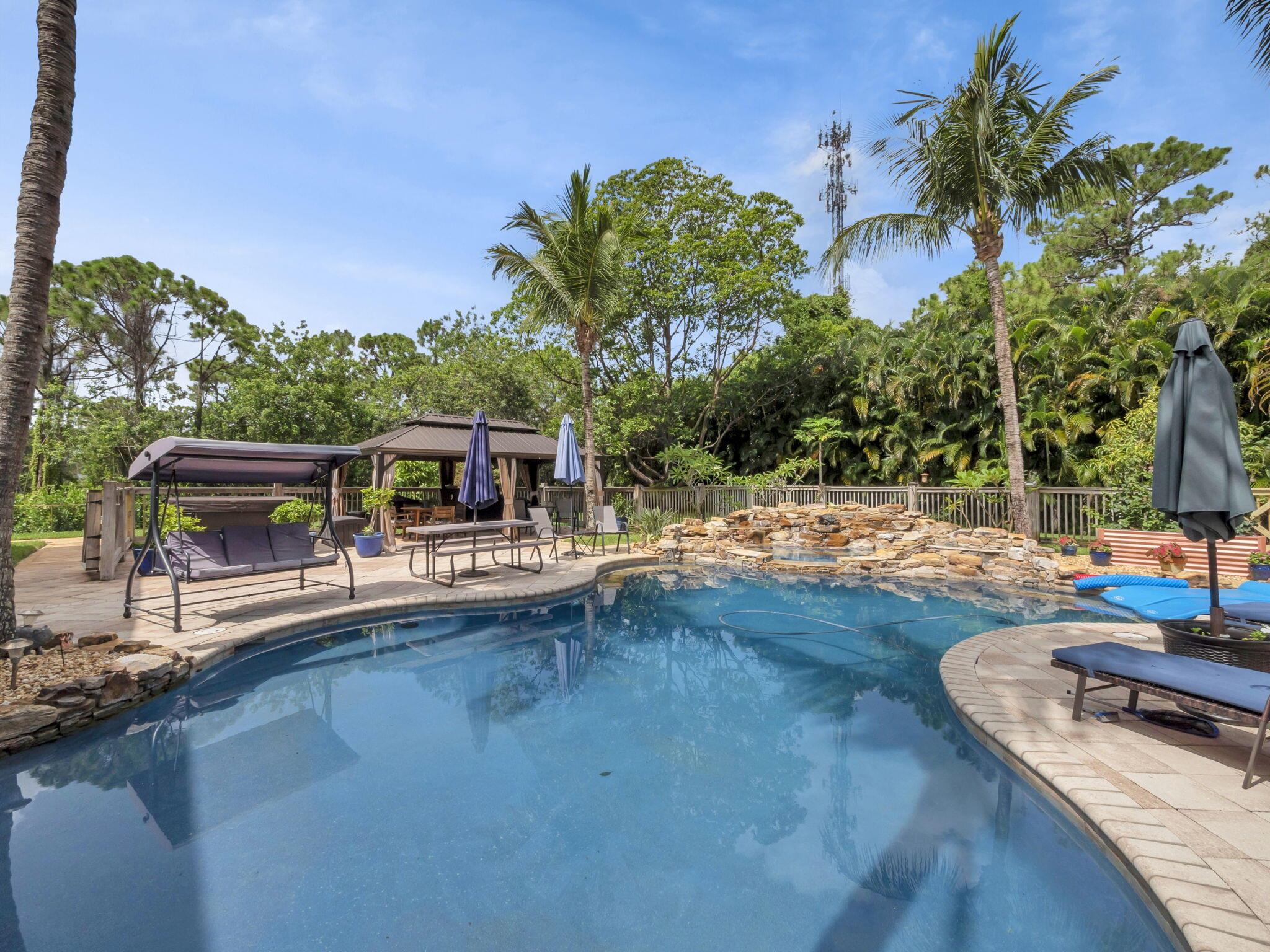 7701 Silver Oak Drive