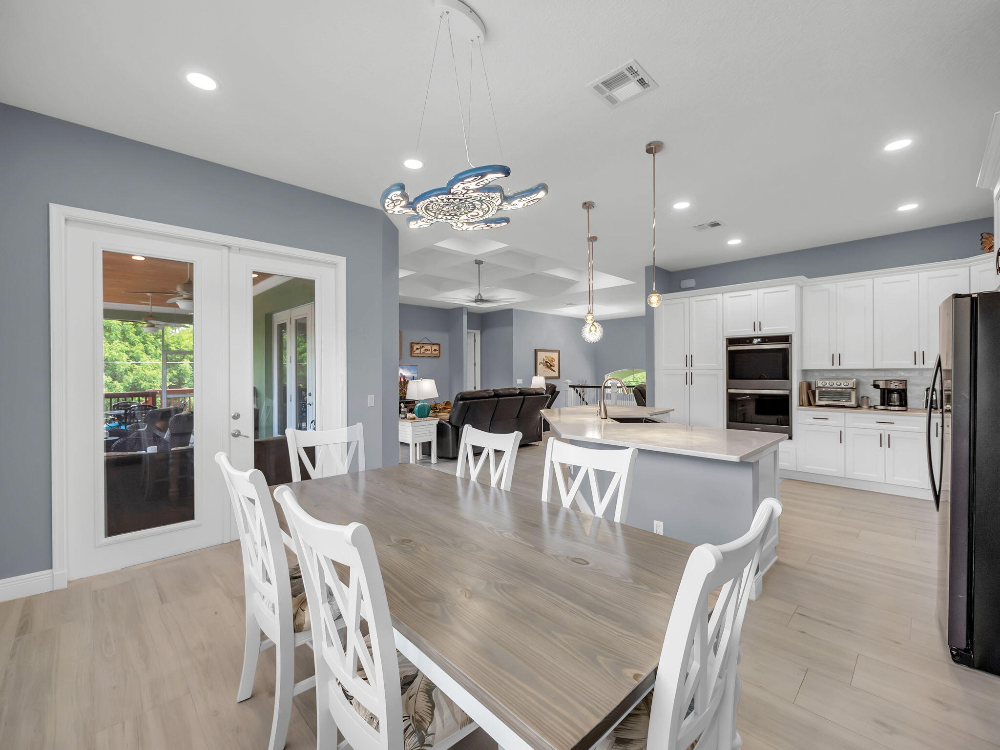 7701 Silver Oak Drive