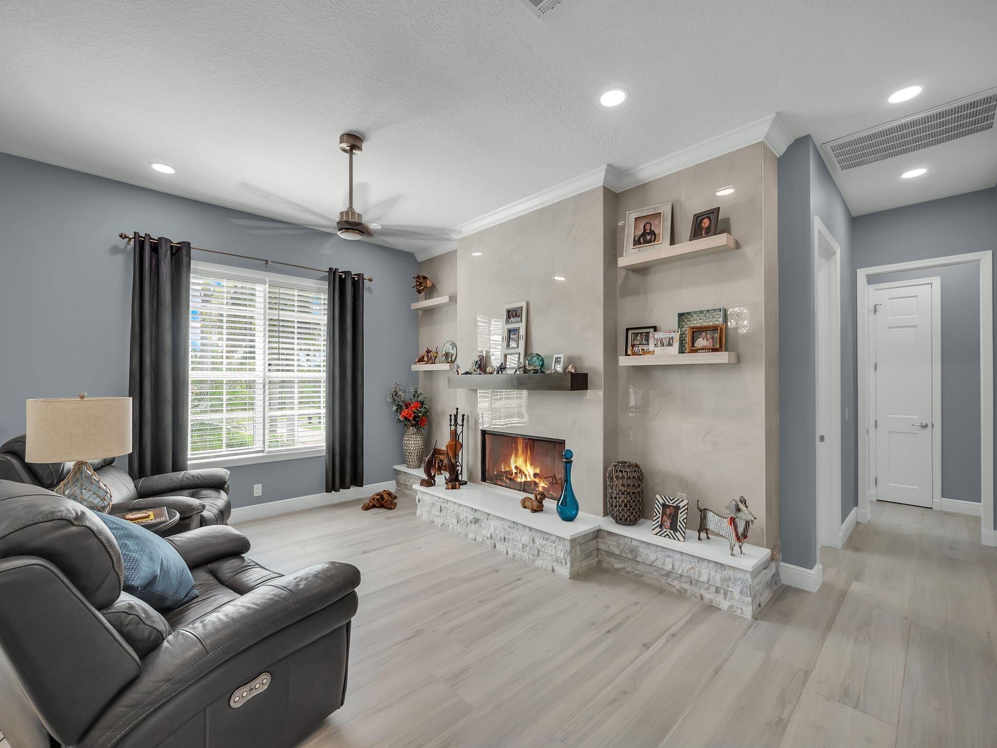 7701 Silver Oak Drive