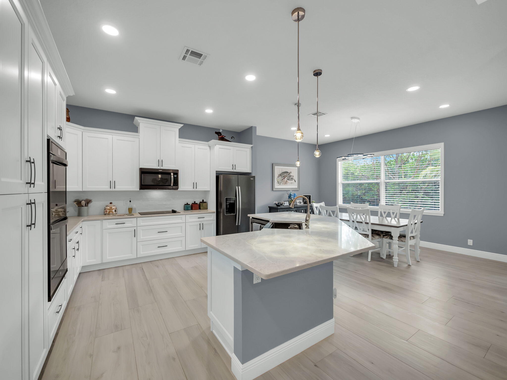 7701 Silver Oak Drive