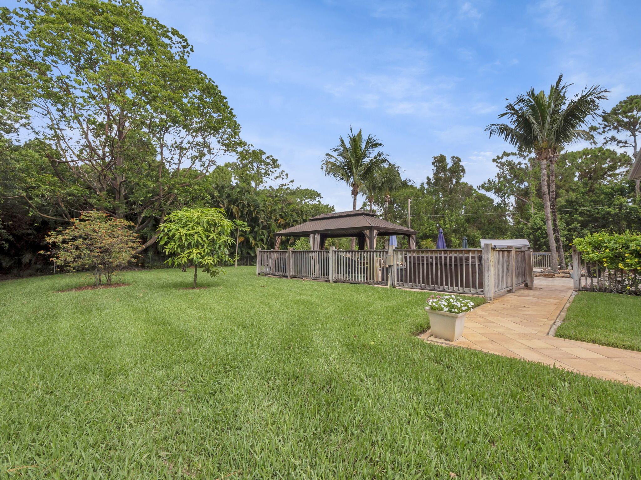 7701 Silver Oak Drive