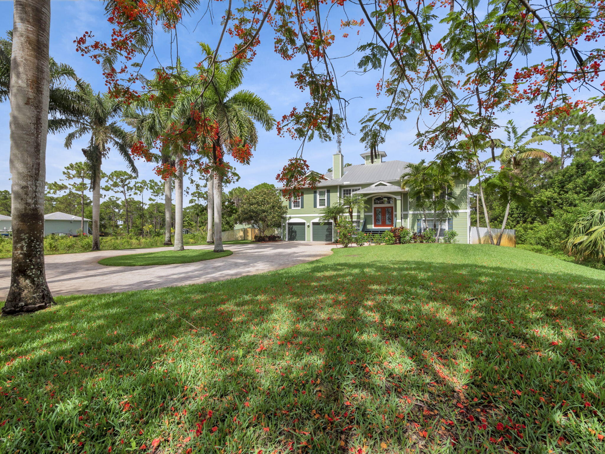 7701 Silver Oak Drive