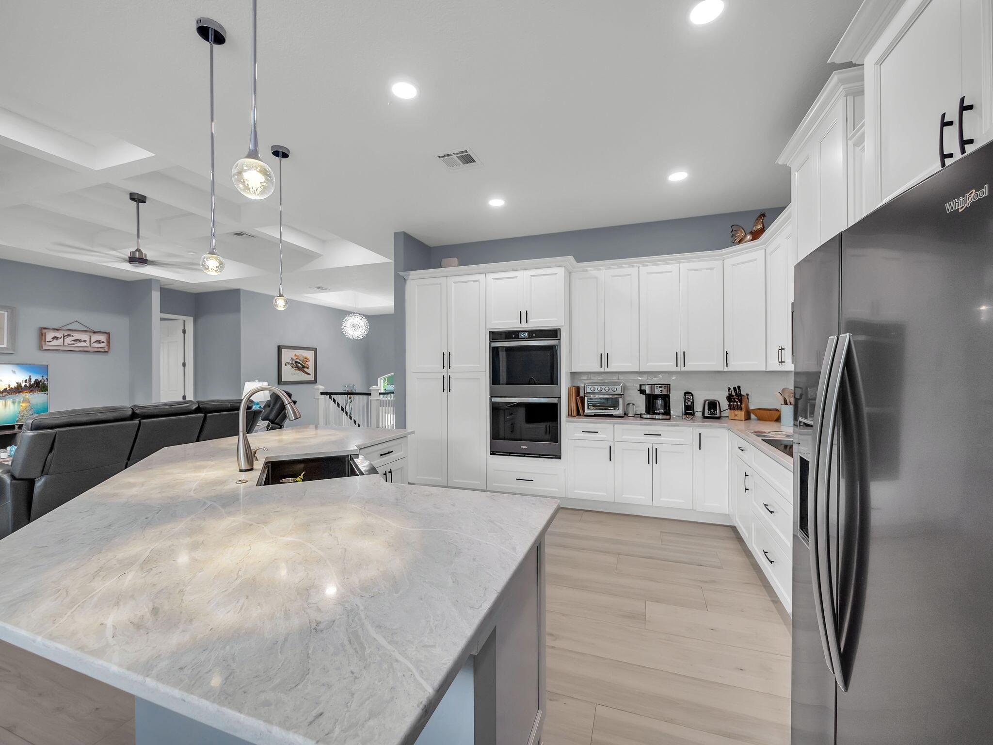 7701 Silver Oak Drive