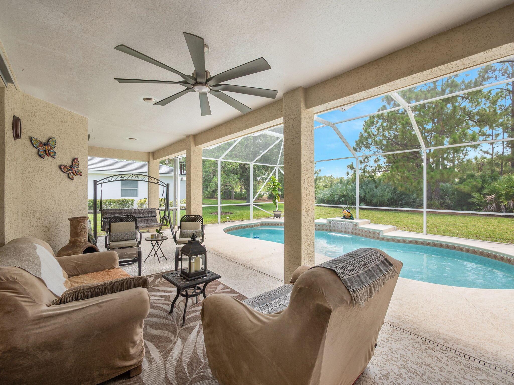 8868 SW Fishermans Wharf Drive