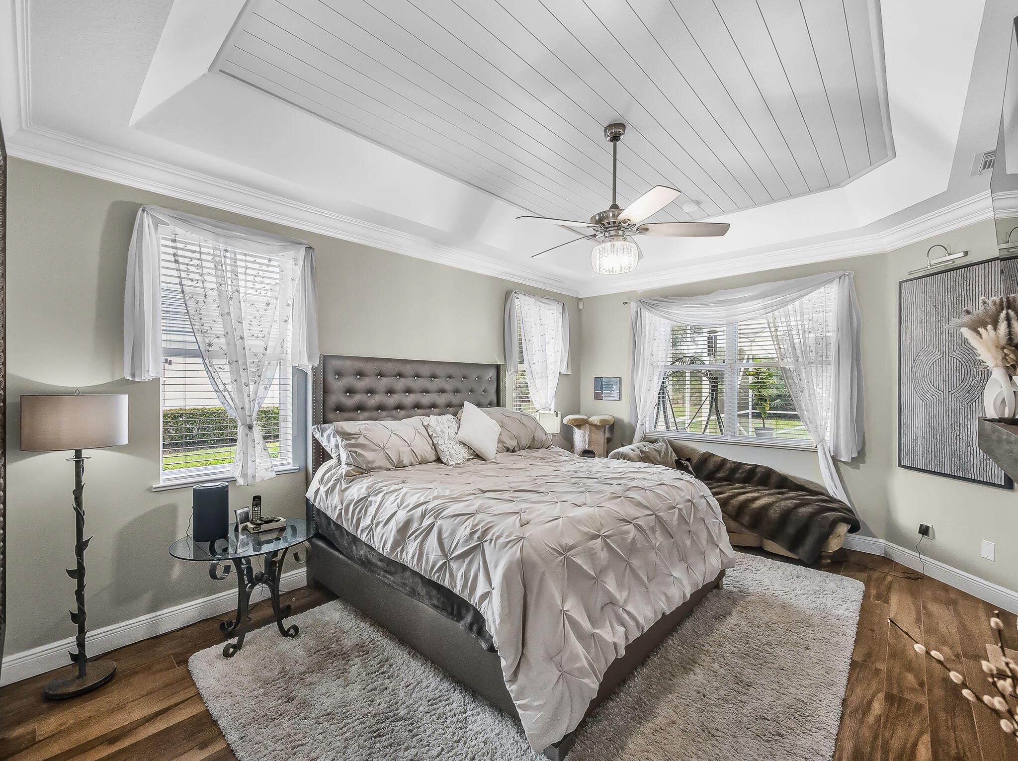 8868 SW Fishermans Wharf Drive