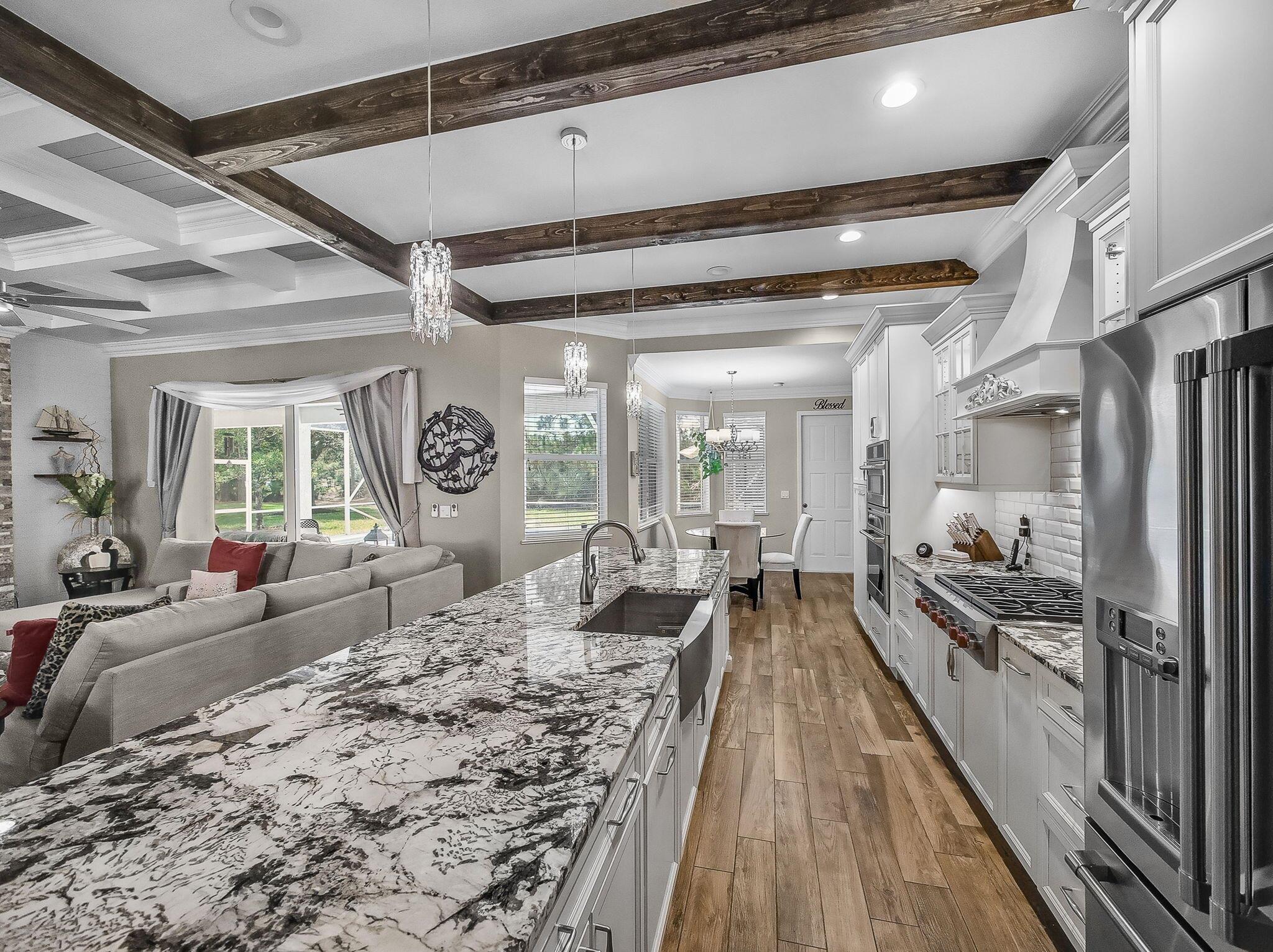 8868 SW Fishermans Wharf Drive