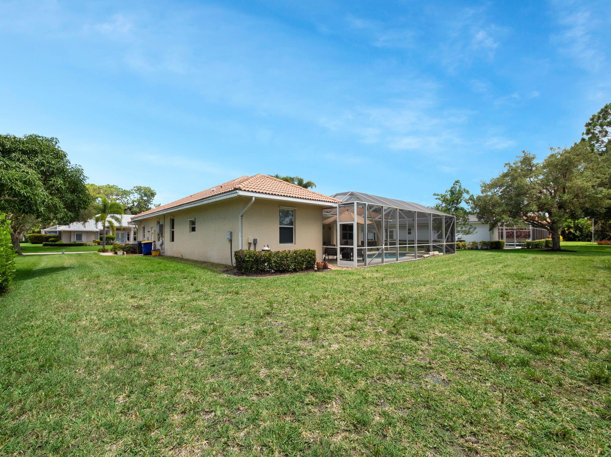 8868 SW Fishermans Wharf Drive
