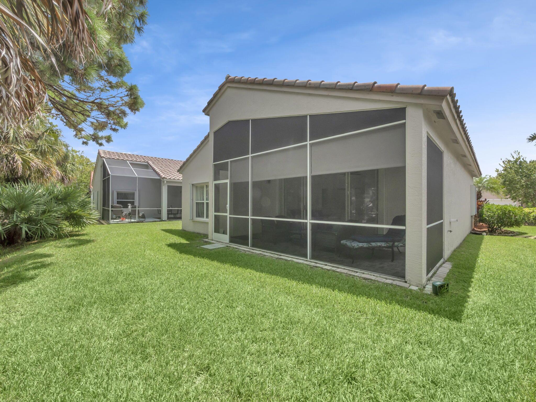 312 NW Alana Avenue