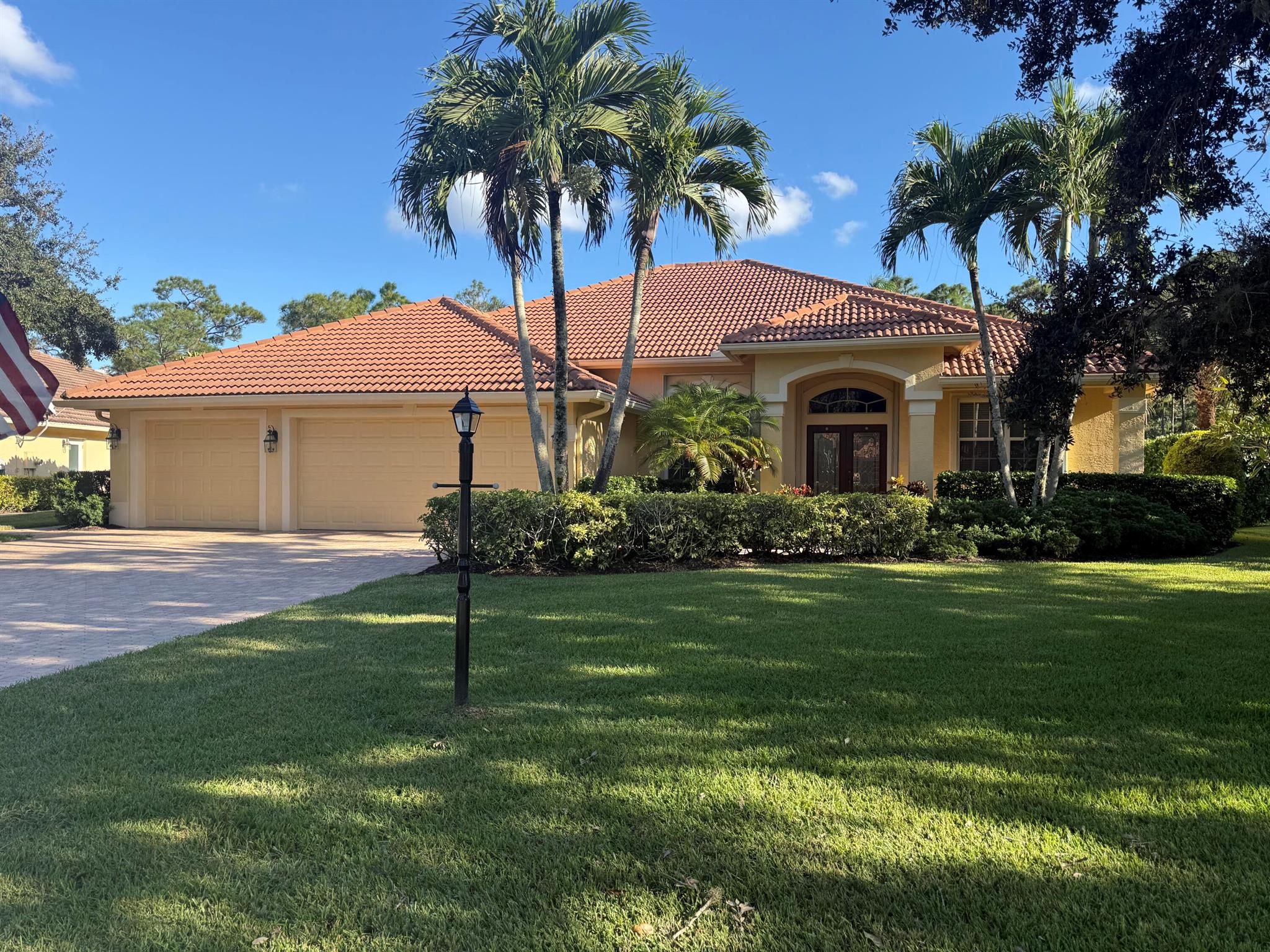 2688 SW Windship Way