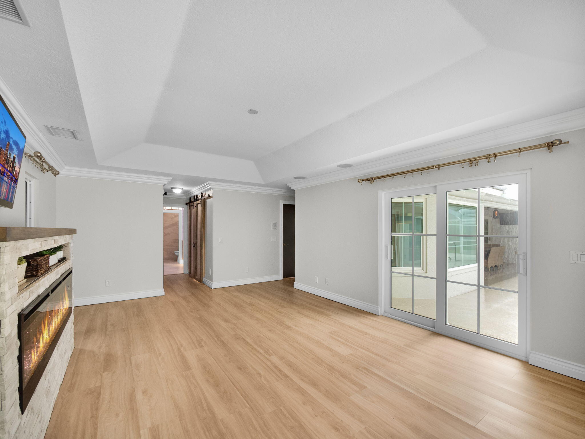 8025 SW Yachtsmans Drive