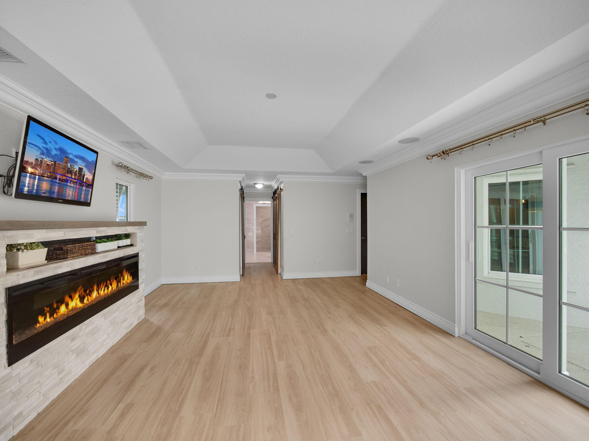 8025 SW Yachtsmans Drive