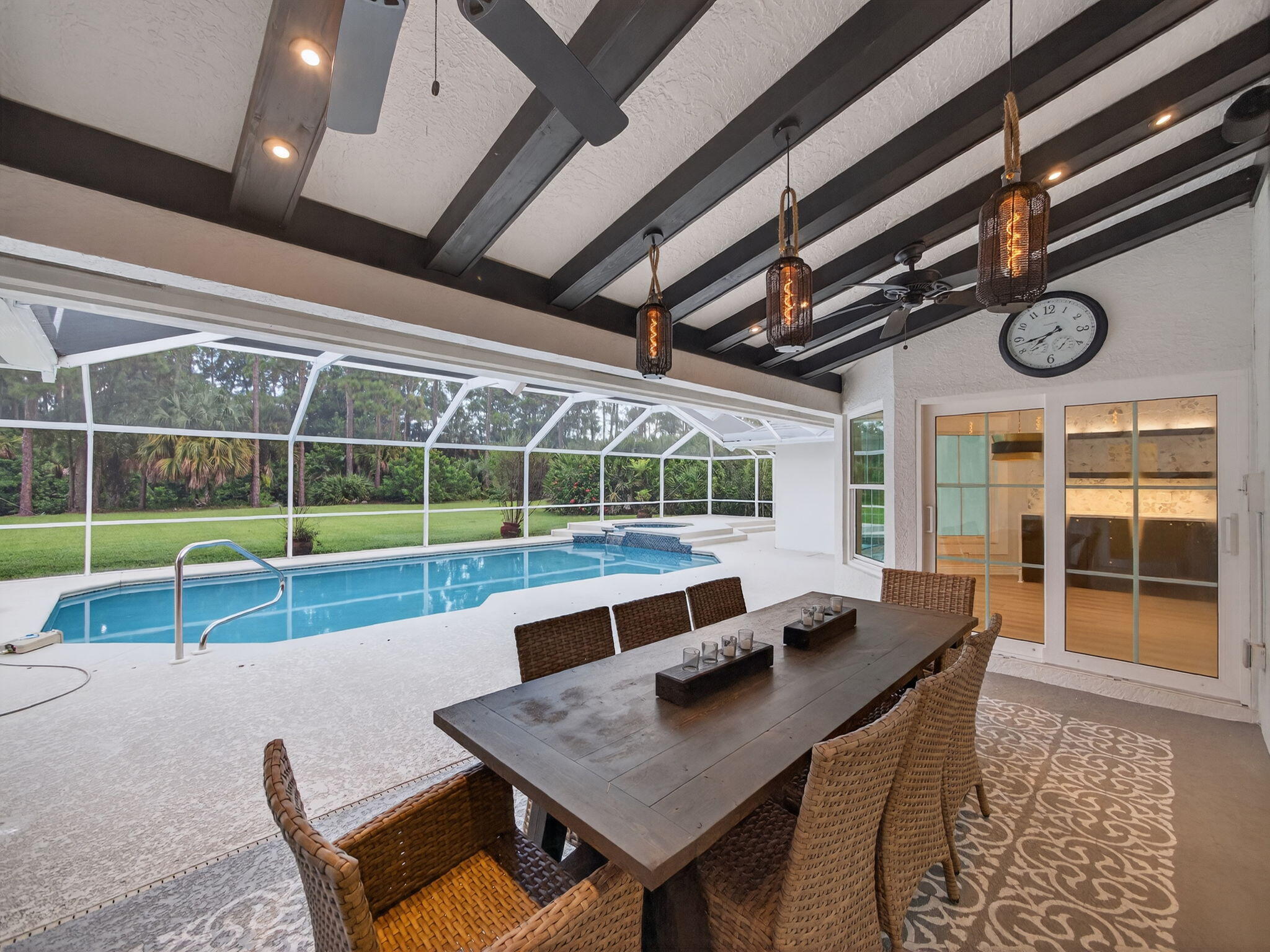 8025 SW Yachtsmans Drive