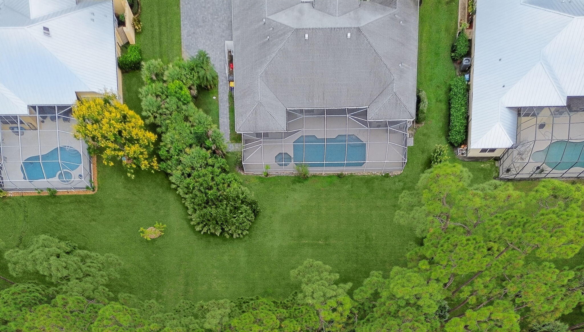 8025 SW Yachtsmans Drive