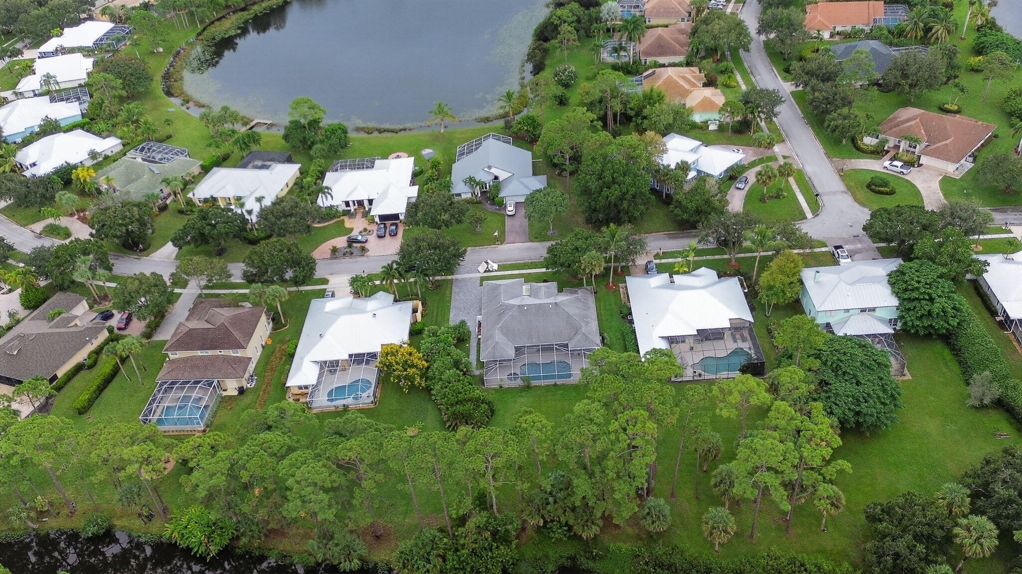 8025 SW Yachtsmans Drive