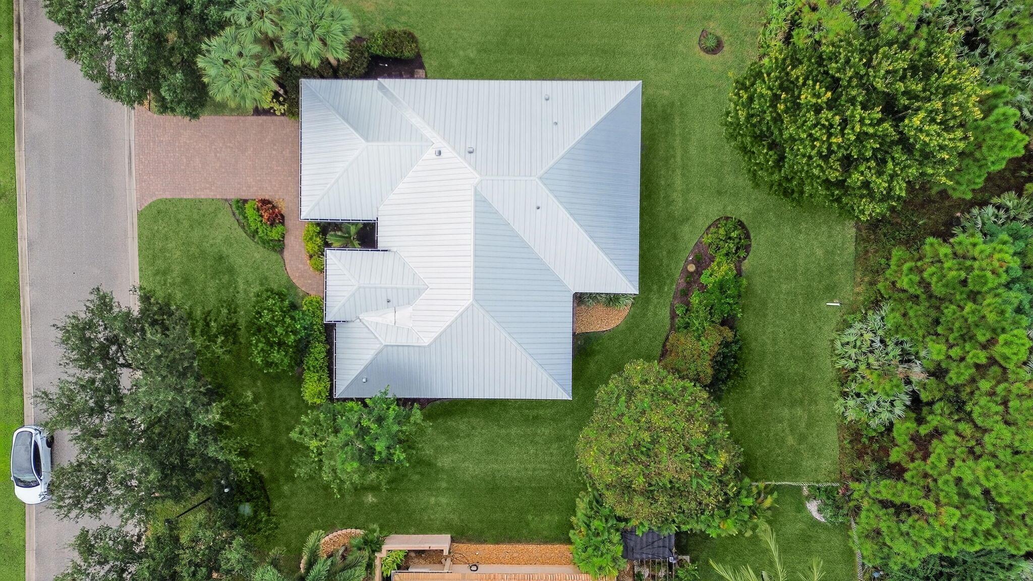 8836 SW Fishermans Wharf Drive