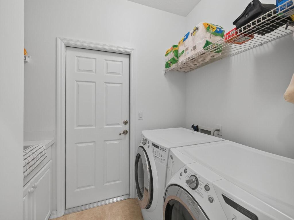 8836 SW Fishermans Wharf Drive