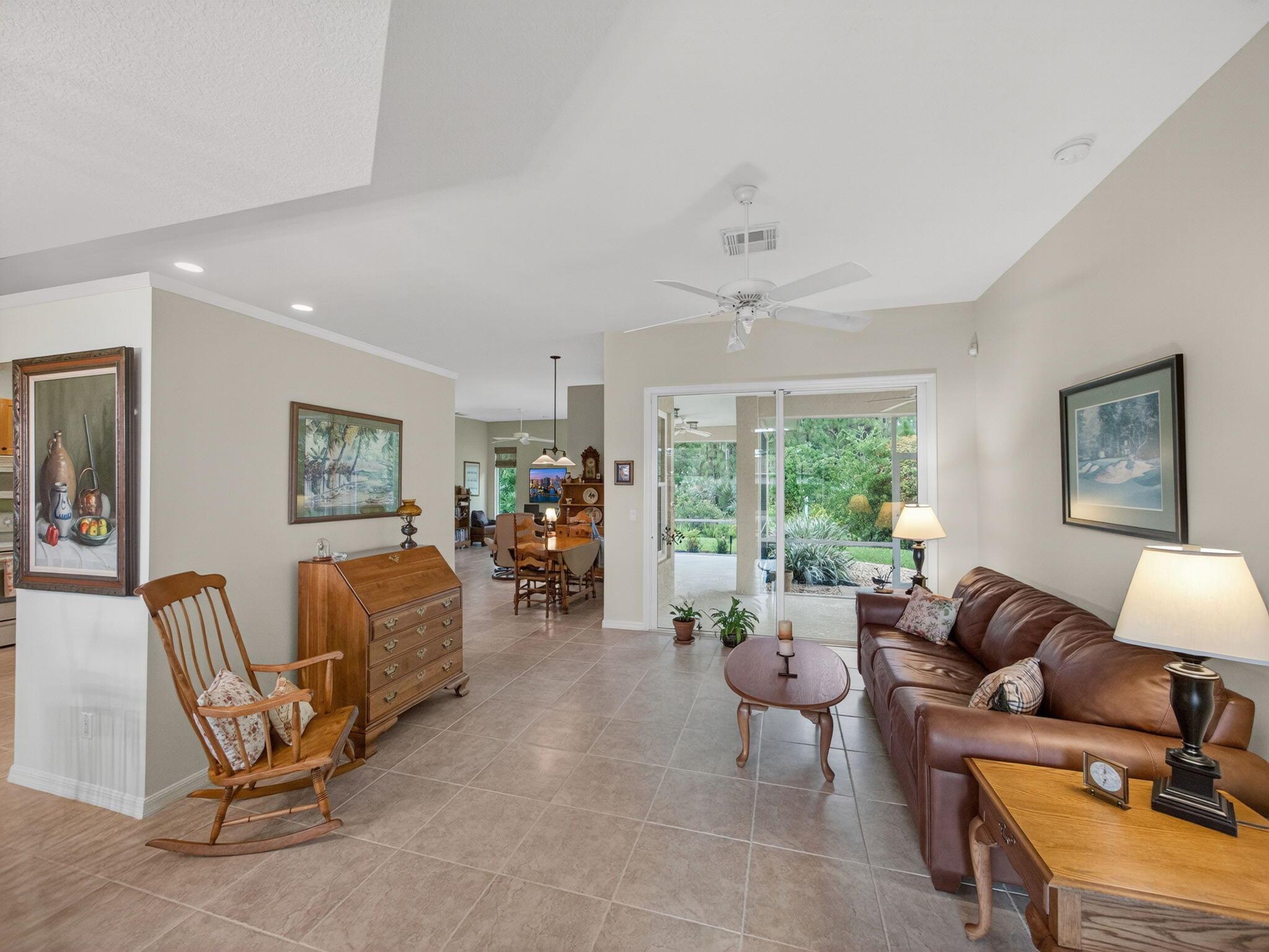 8836 SW Fishermans Wharf Drive